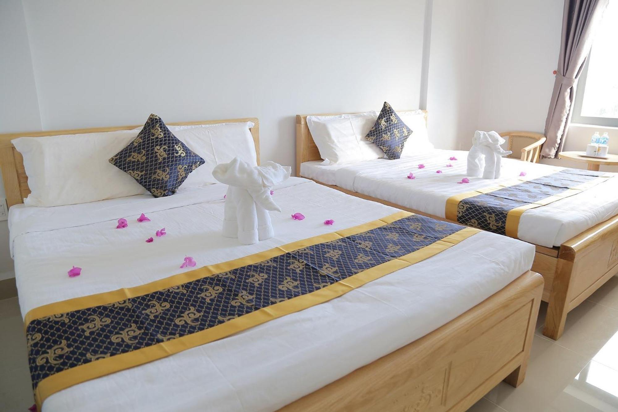 Bien Dong Hotel Dao Phu Quy Cu Lao Thu ภายนอก รูปภาพ